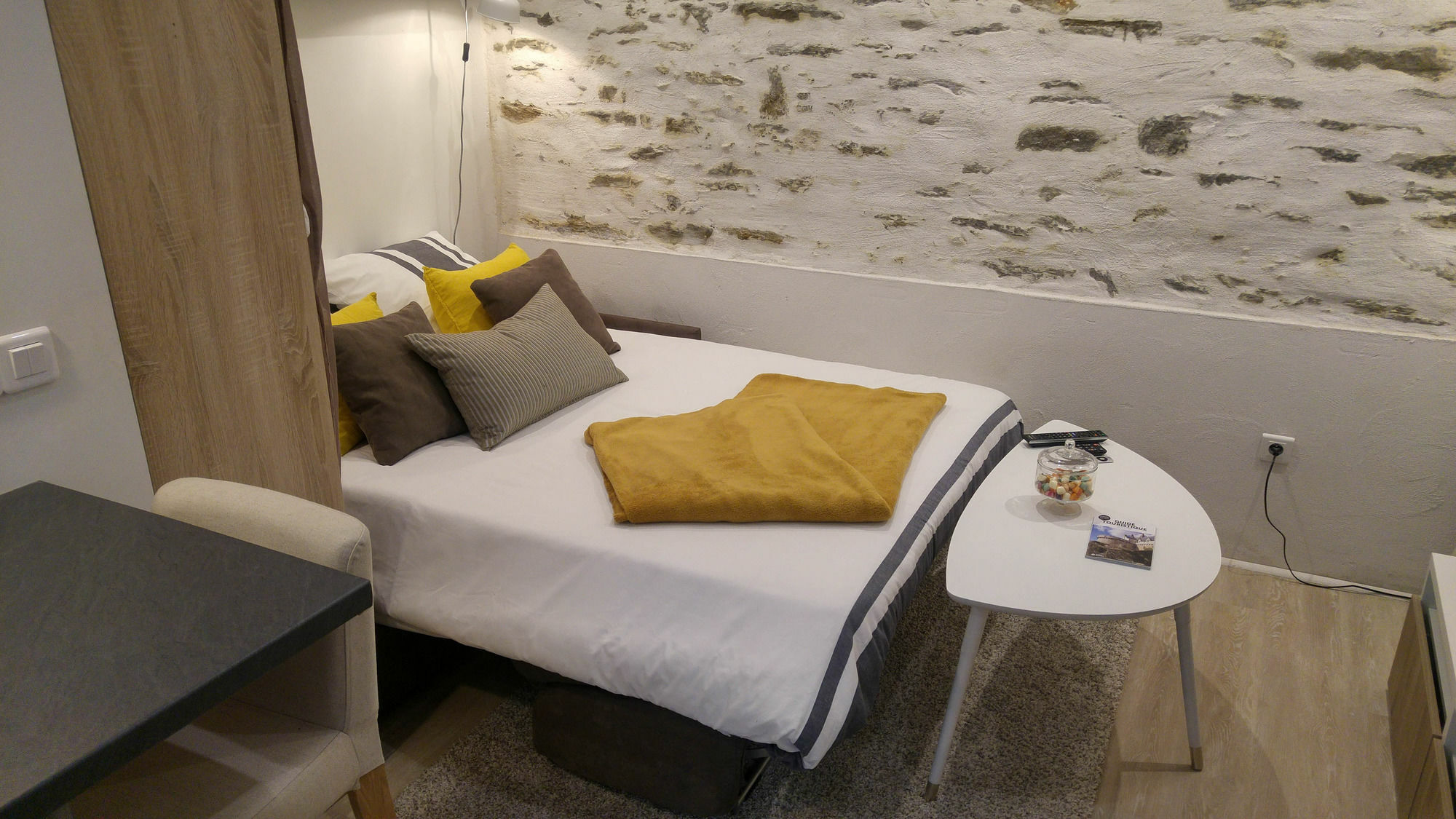 Unsejouranantes - Le Bel Air Apartment ภายนอก รูปภาพ